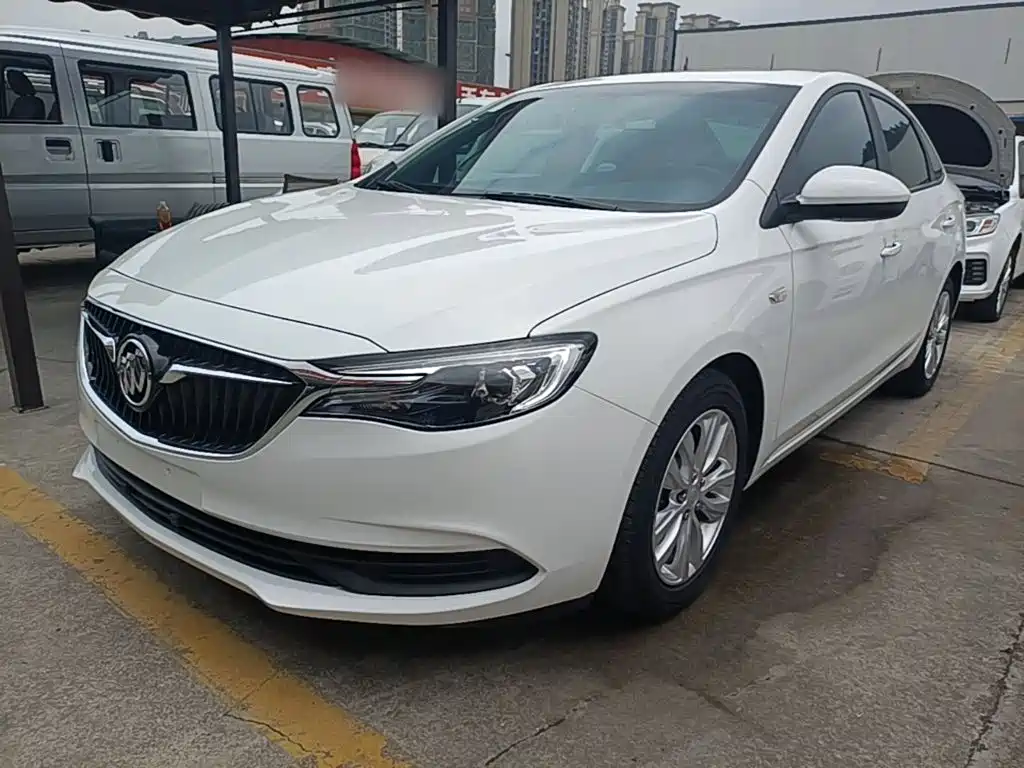 Buick Excelle — фото 2