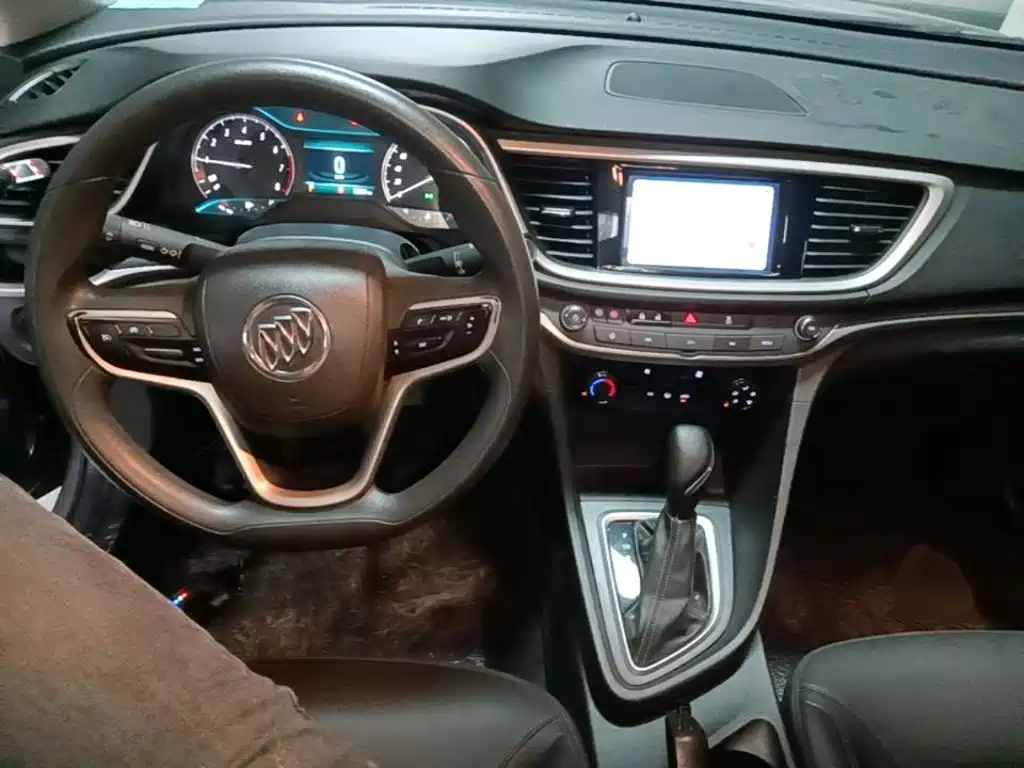 Buick Excelle — фото 10