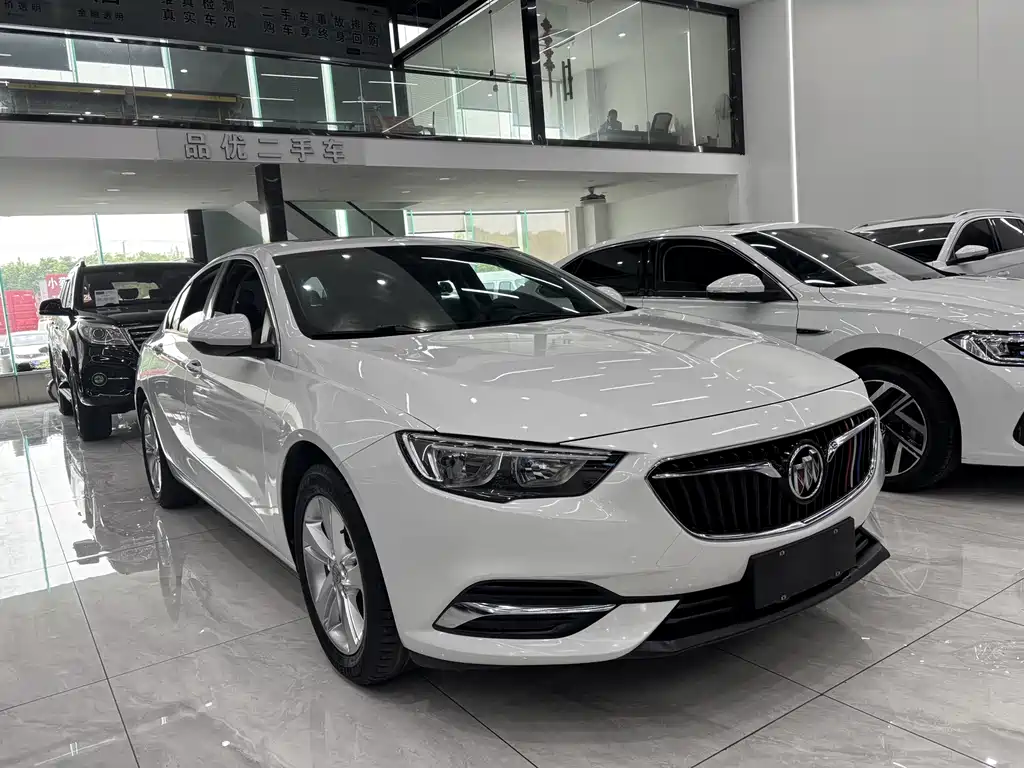 Buick Regal — фото 3