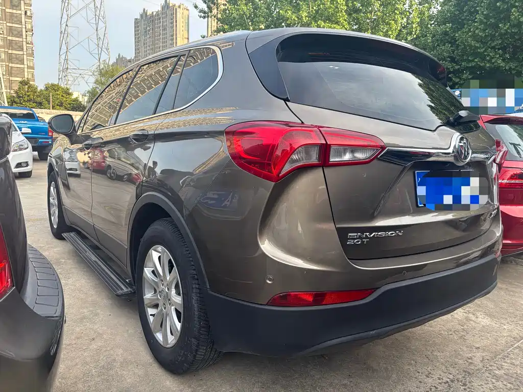 Buick Envision Plus — фото 4