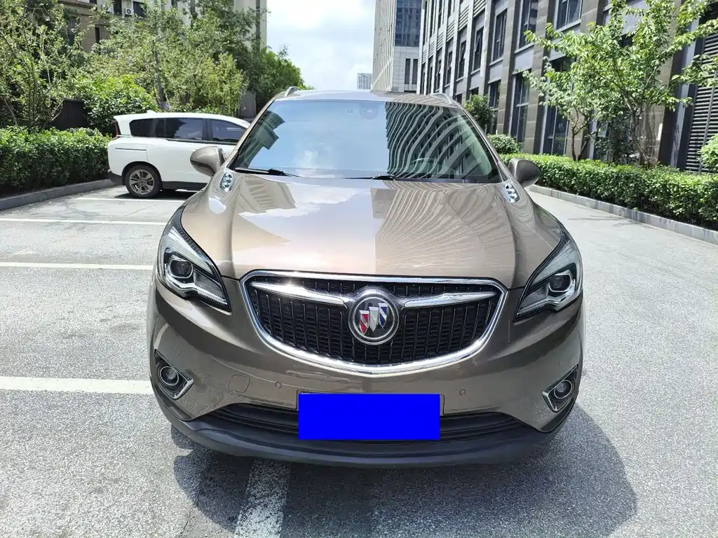 Buick Envision Plus — фото 2