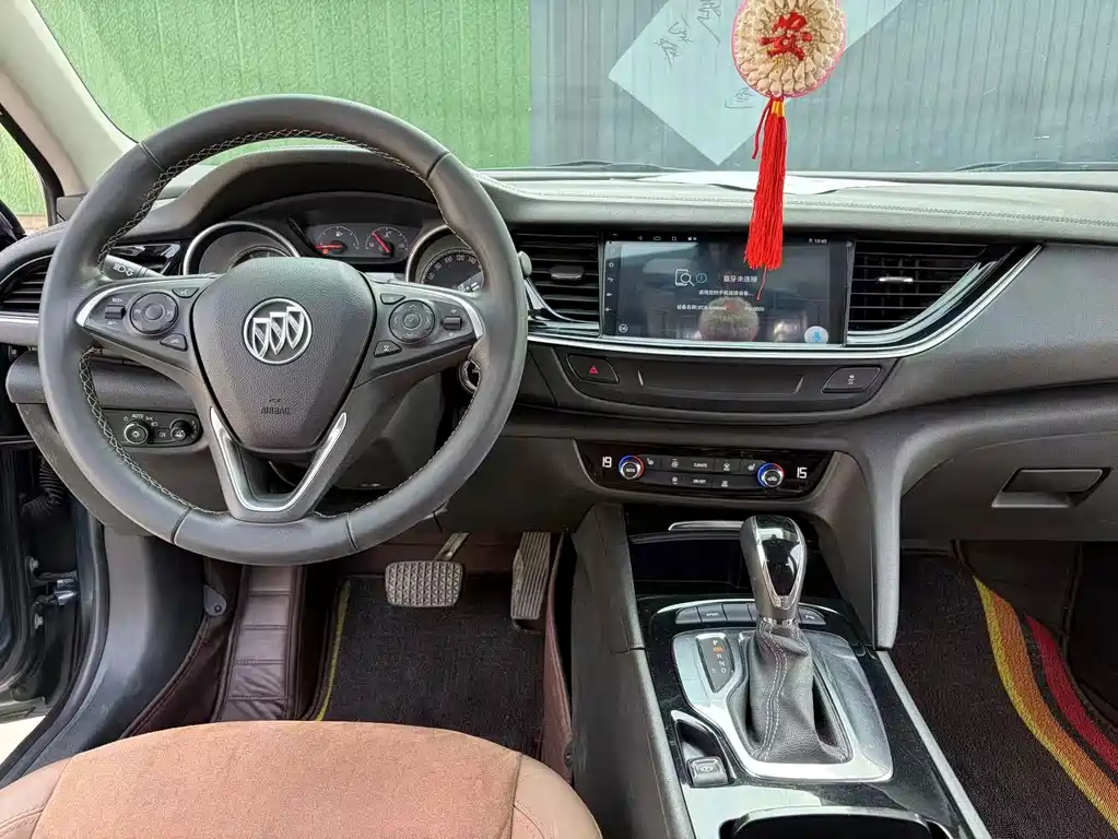Buick Regal — фото 11