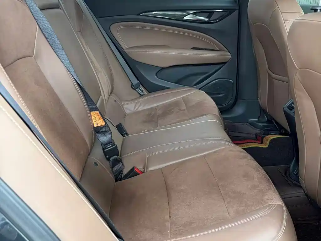 Buick Regal — фото 7