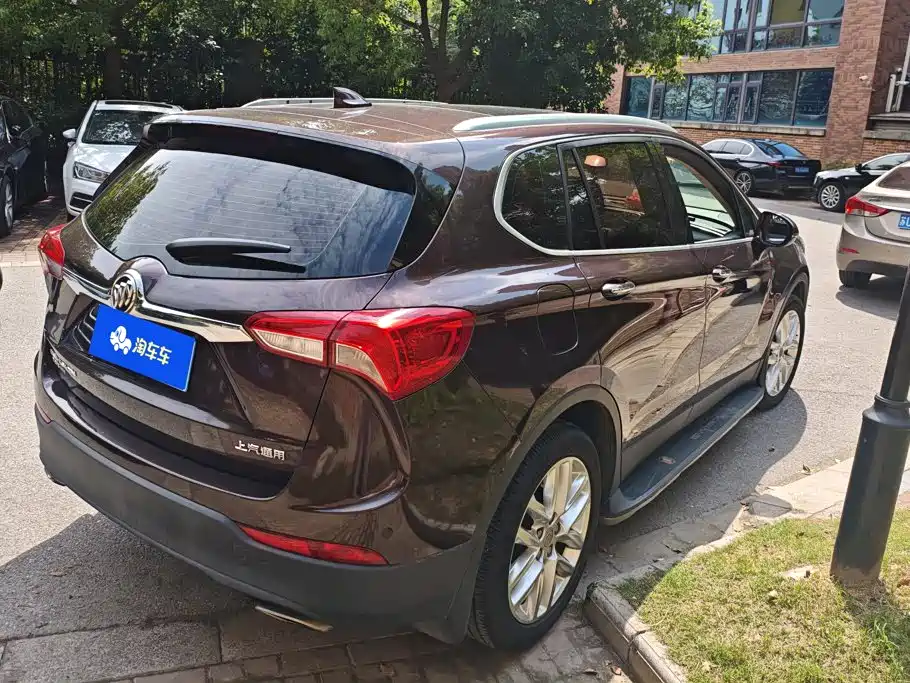 Buick Envision Plus — фото 3