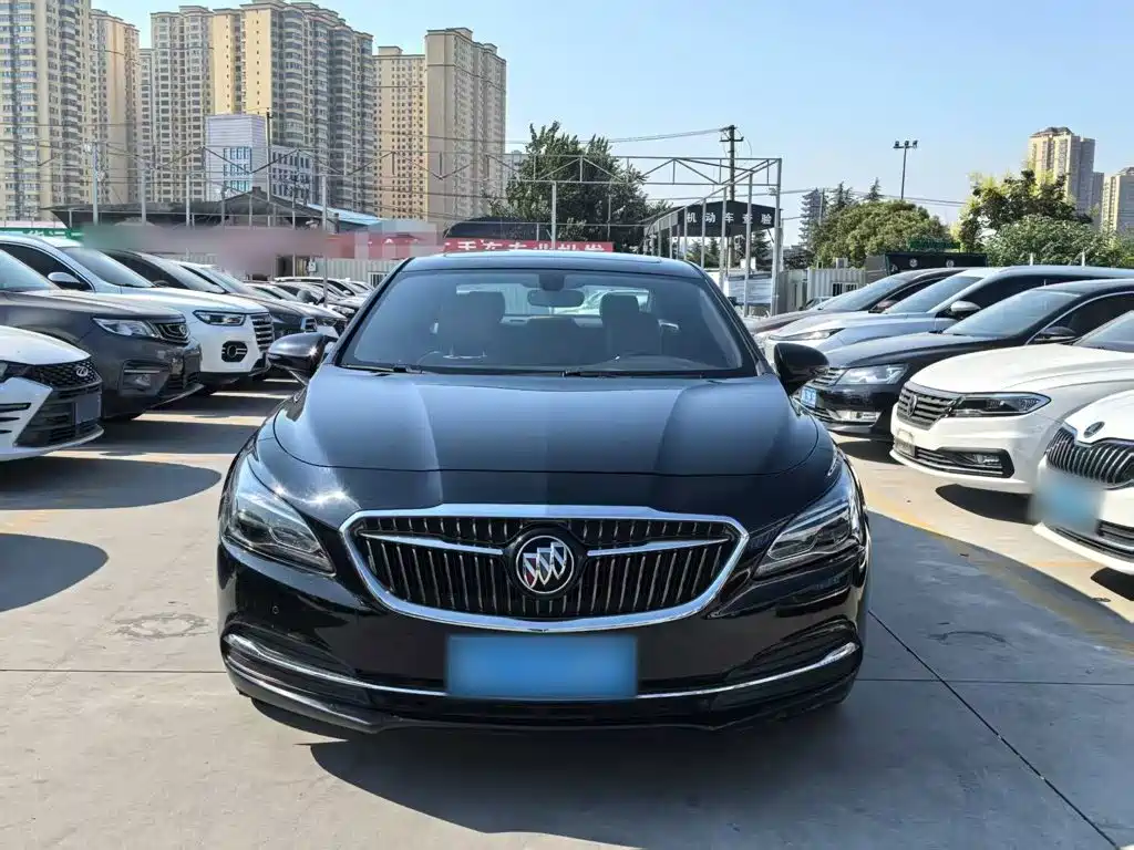 Buick LaCrosse — фото 3