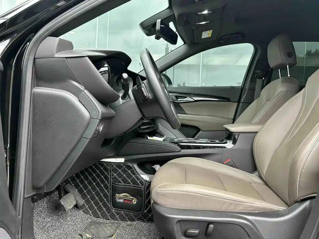 Buick Envision Plus — фото 6