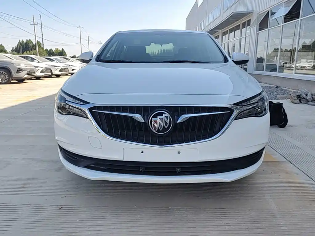 Buick Excelle — фото 3