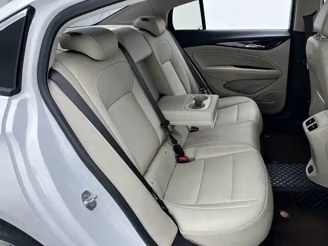 Buick Regal — фото 15