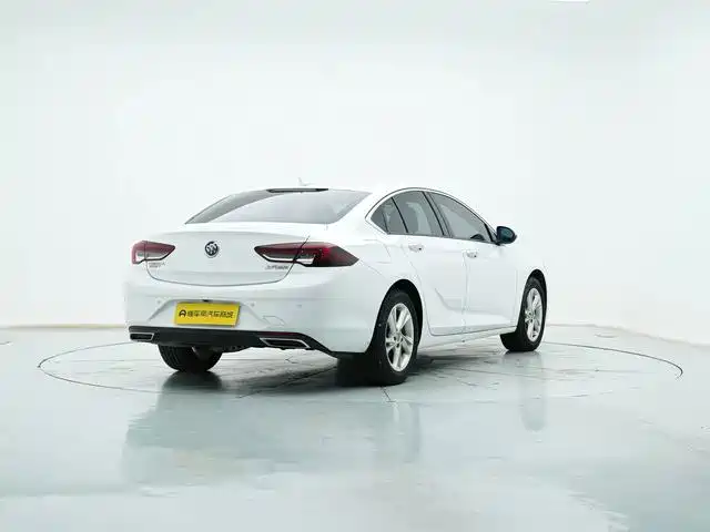 Buick Regal — фото 8