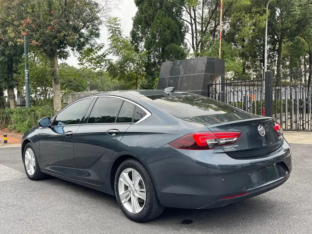 Buick Regal — фото 3