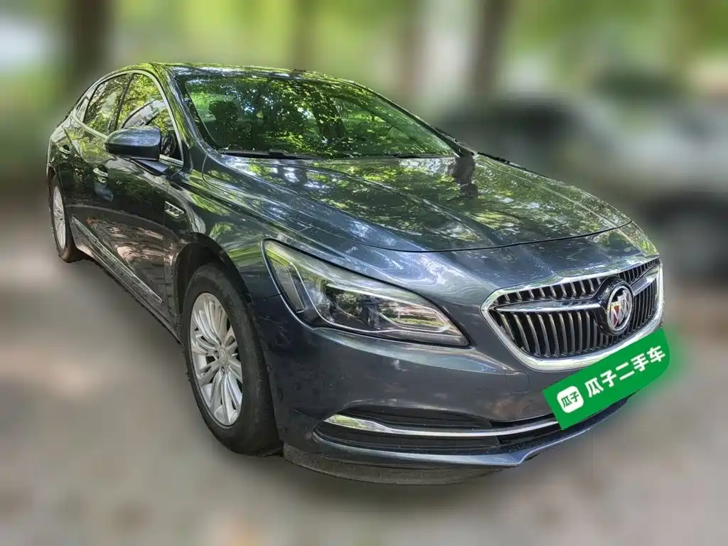 Buick LaCrosse — фото 4