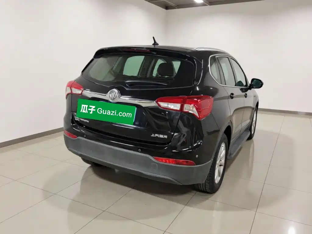 Buick Envision Plus — фото 4