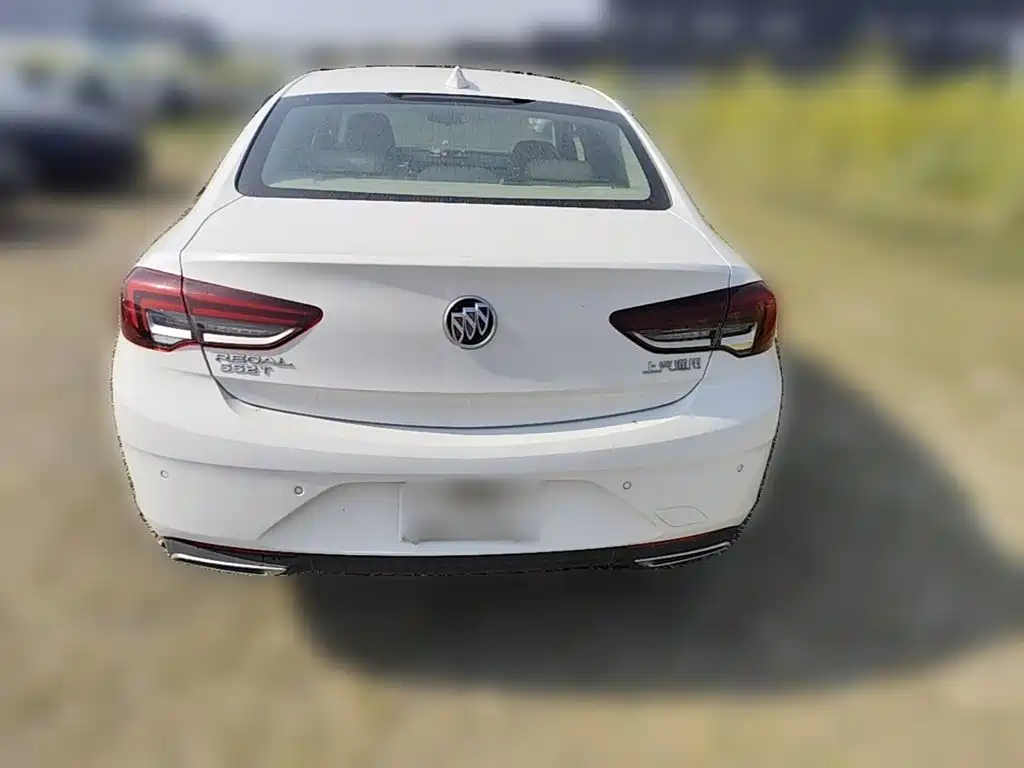 Buick Regal — фото 8