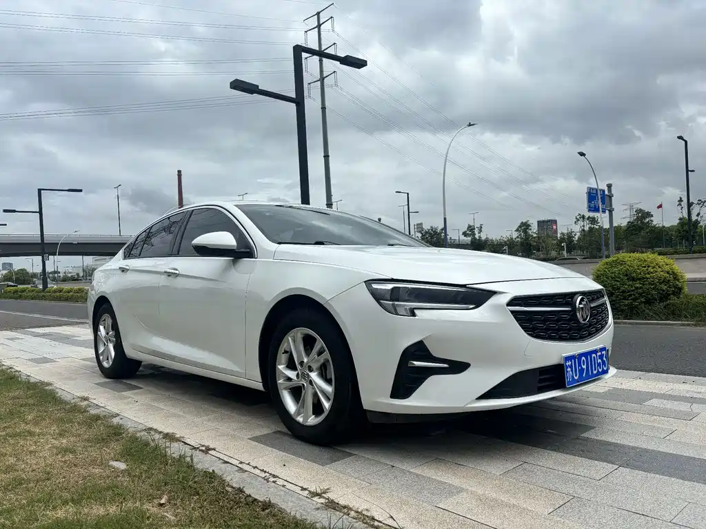 Buick Regal — фото 3