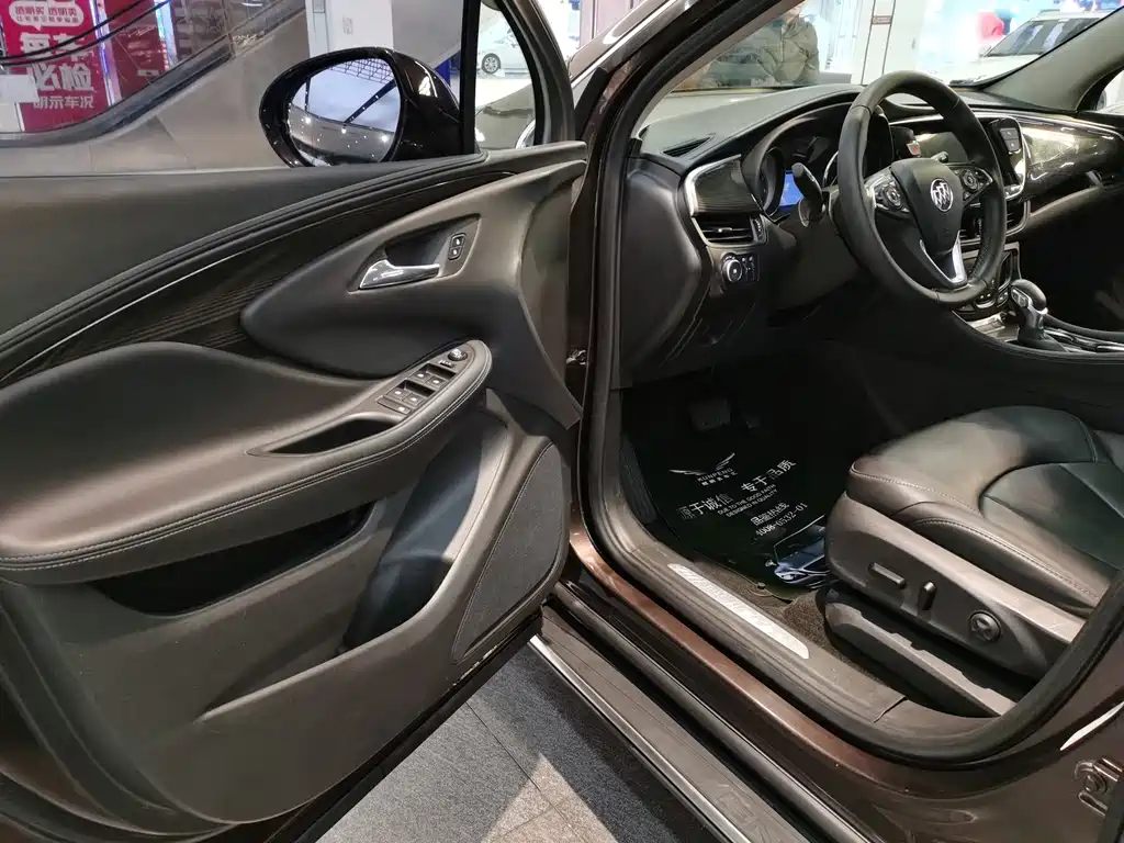 Buick Envision Plus — фото 5