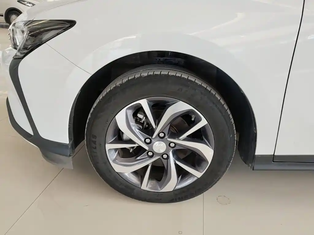Buick Velite 6 — фото 23
