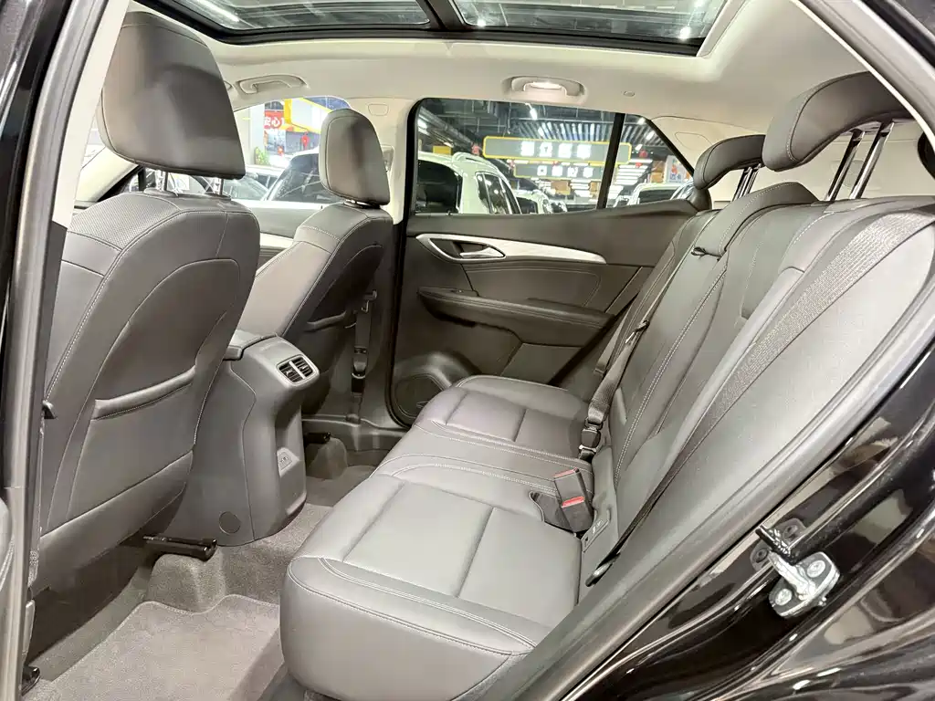 Buick Envision S — фото 5