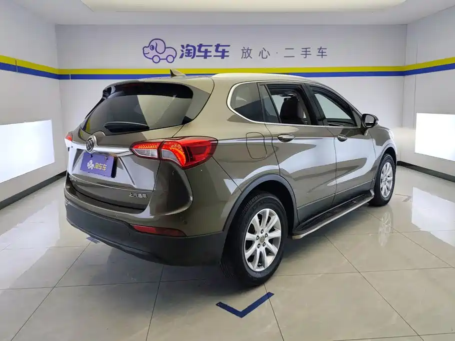 Buick Envision Plus — фото 3