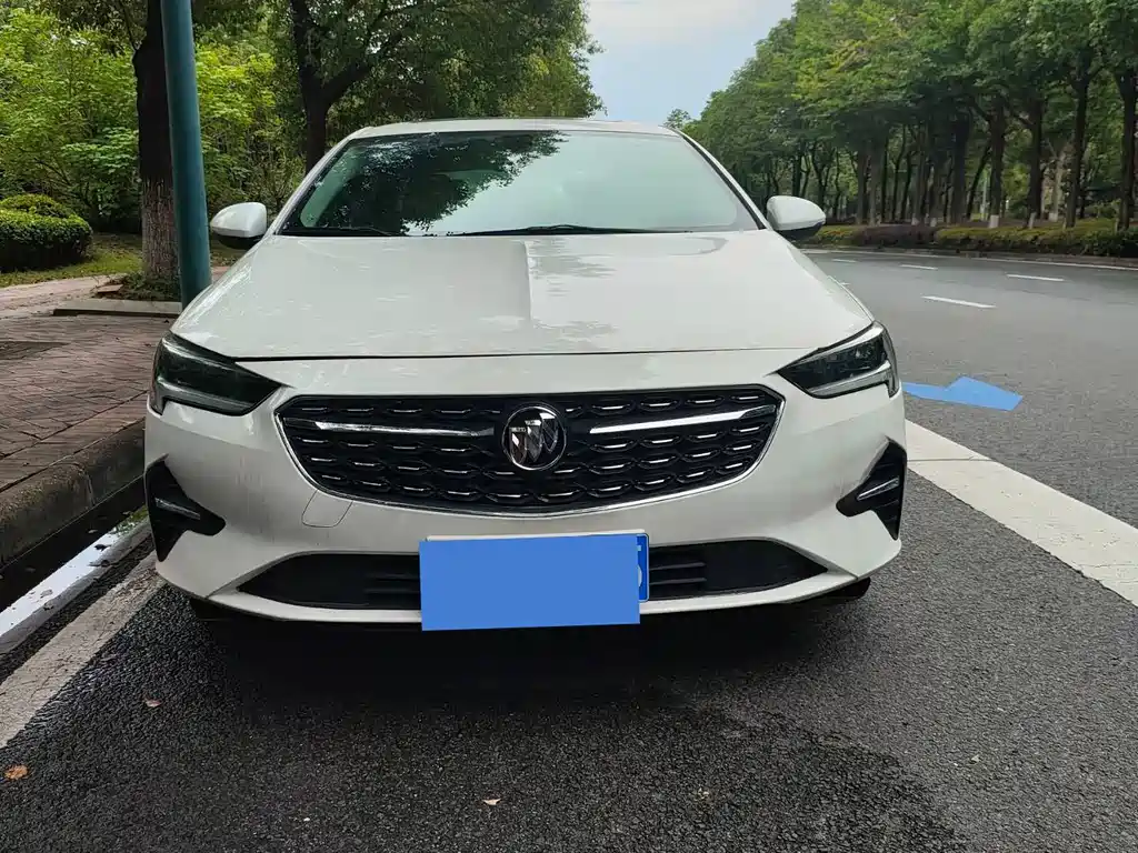 Buick Regal — фото 2