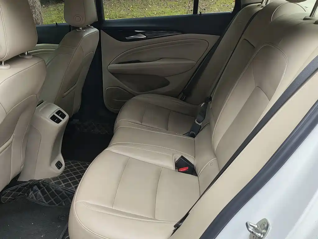Buick Regal — фото 7