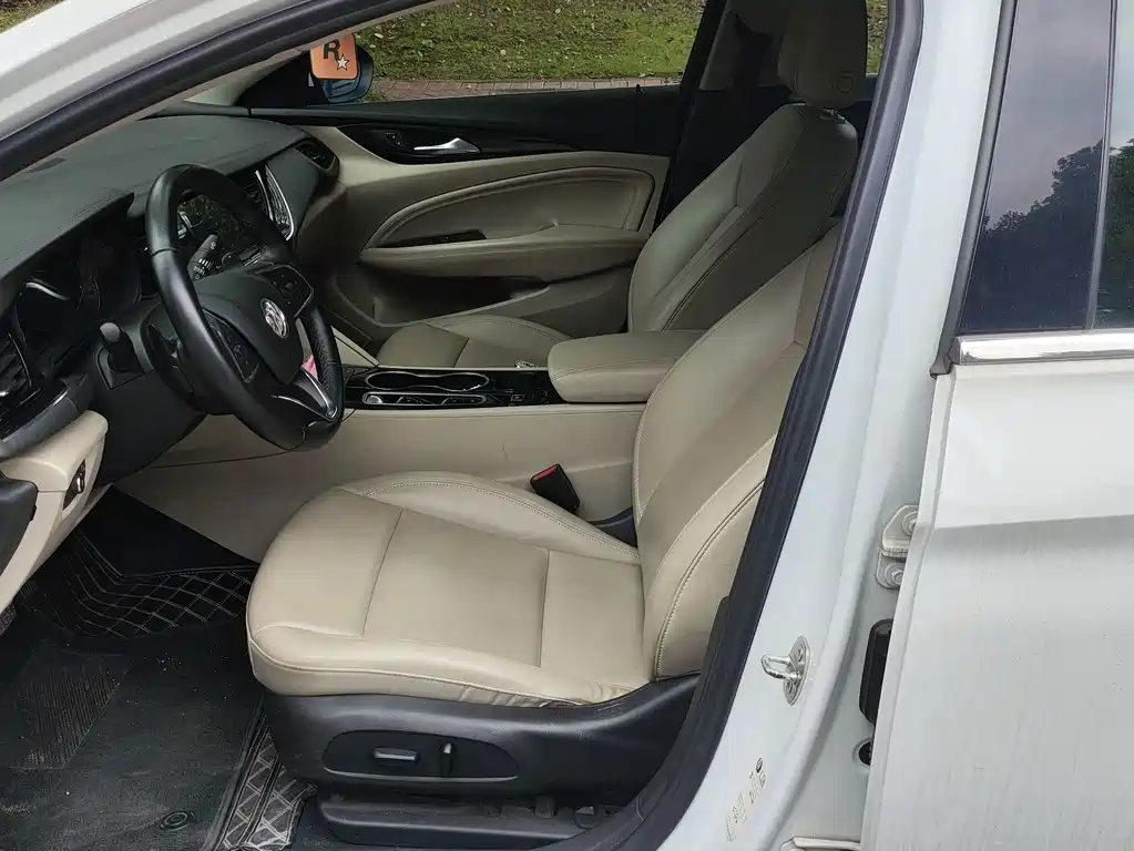 Buick Regal — фото 9