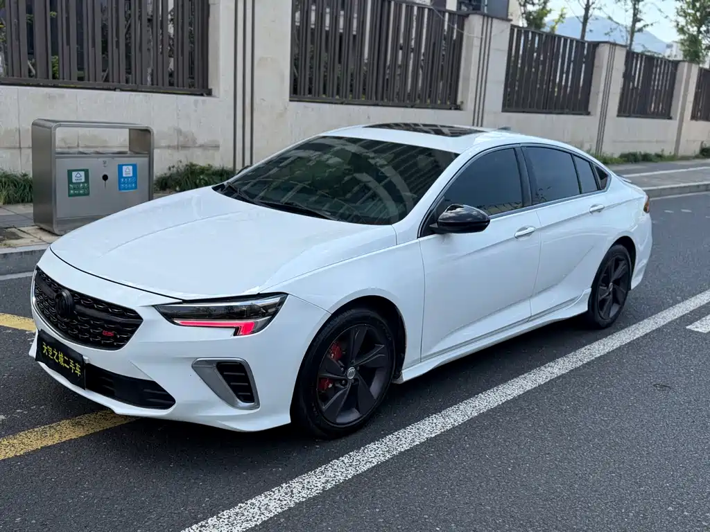 Buick Regal — фото 2