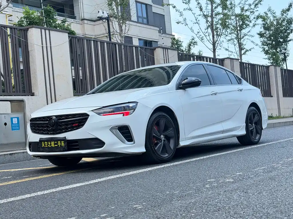 Buick Regal — фото 3