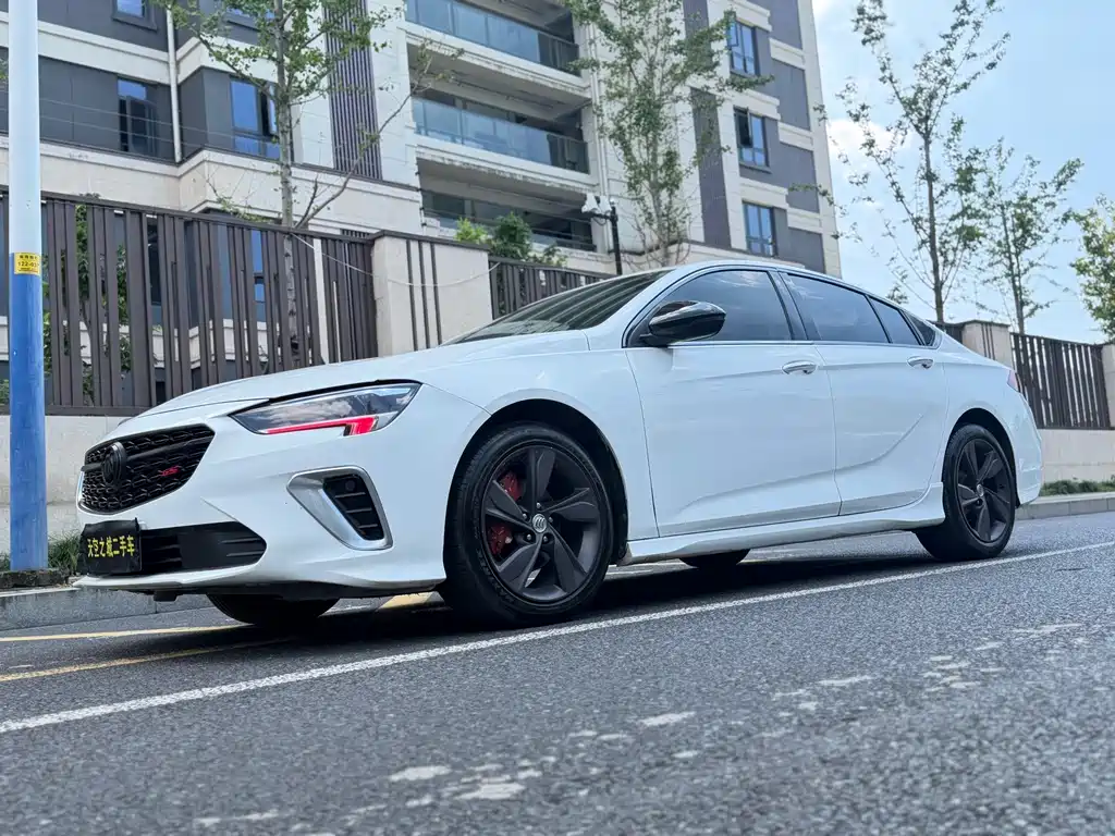 Buick Regal — фото 4