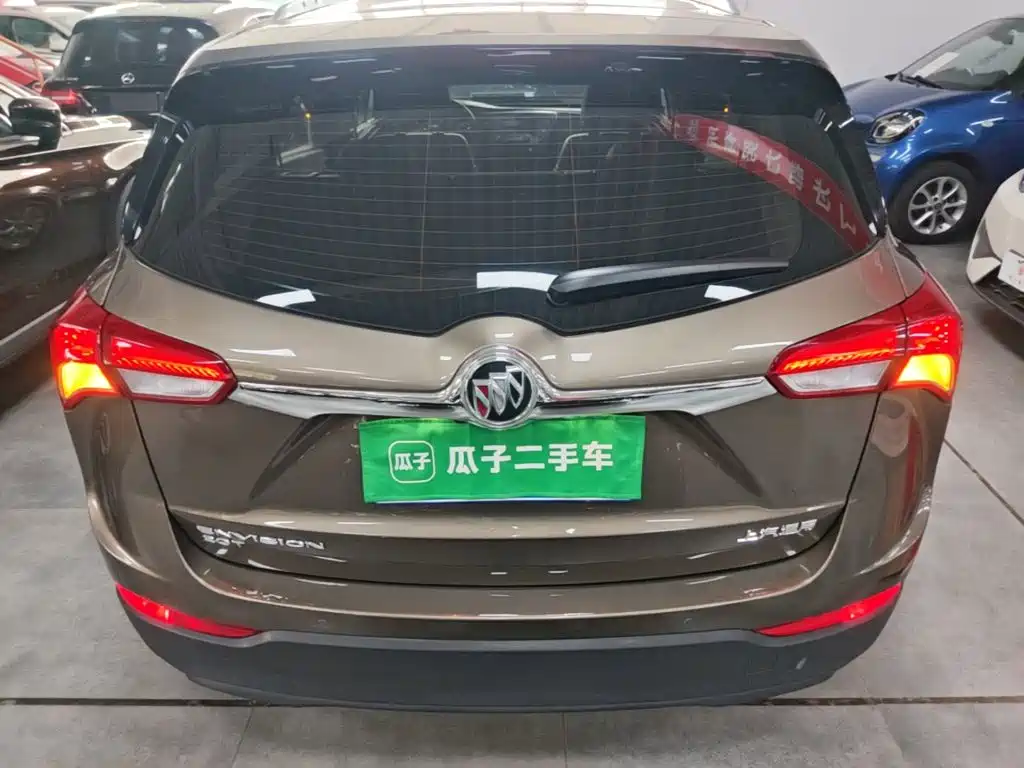 Buick Envision Plus — фото 6