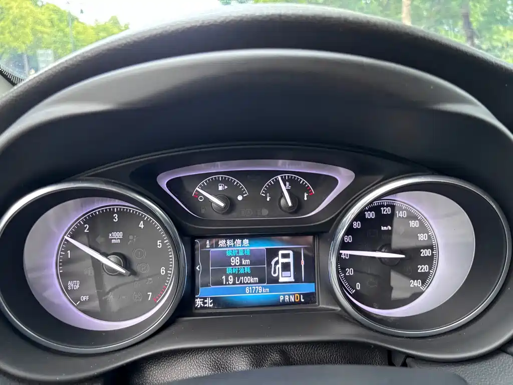 Buick Envision Plus — фото 23
