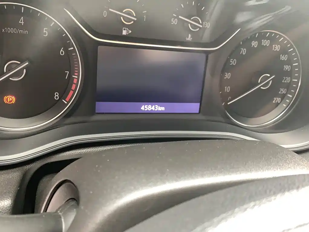 Buick Regal — фото 11