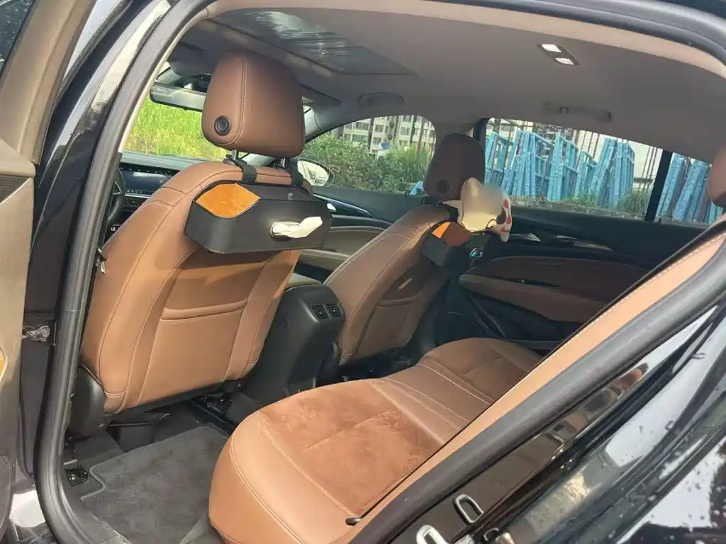 Buick Regal — фото 10