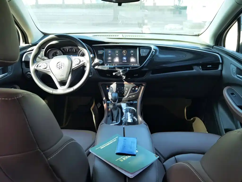 Buick Envision Plus — фото 10