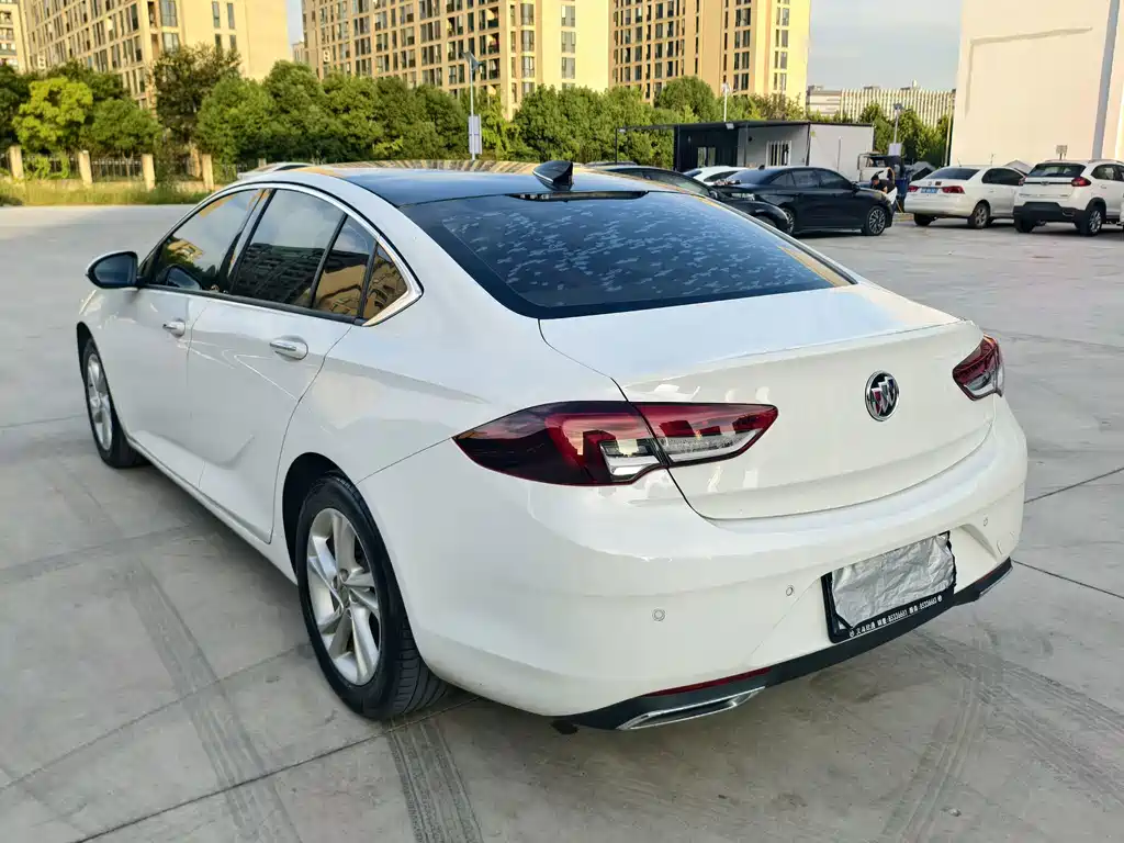 Buick Regal — фото 6