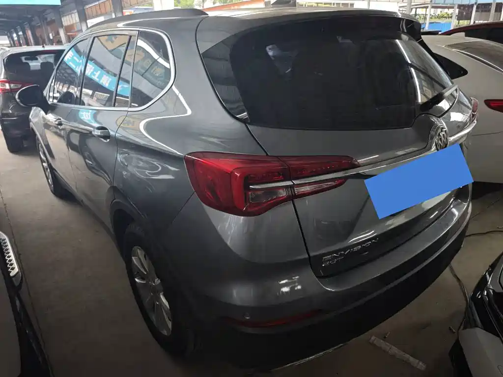 Buick Envision Plus — фото 14