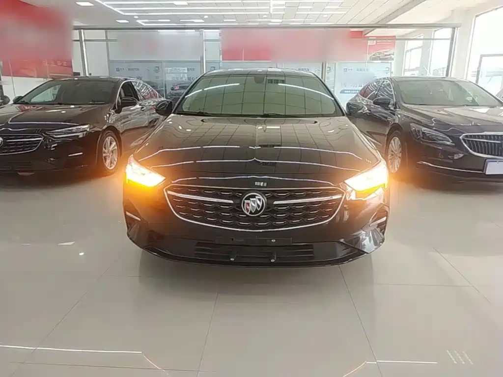 Buick Regal — фото 3