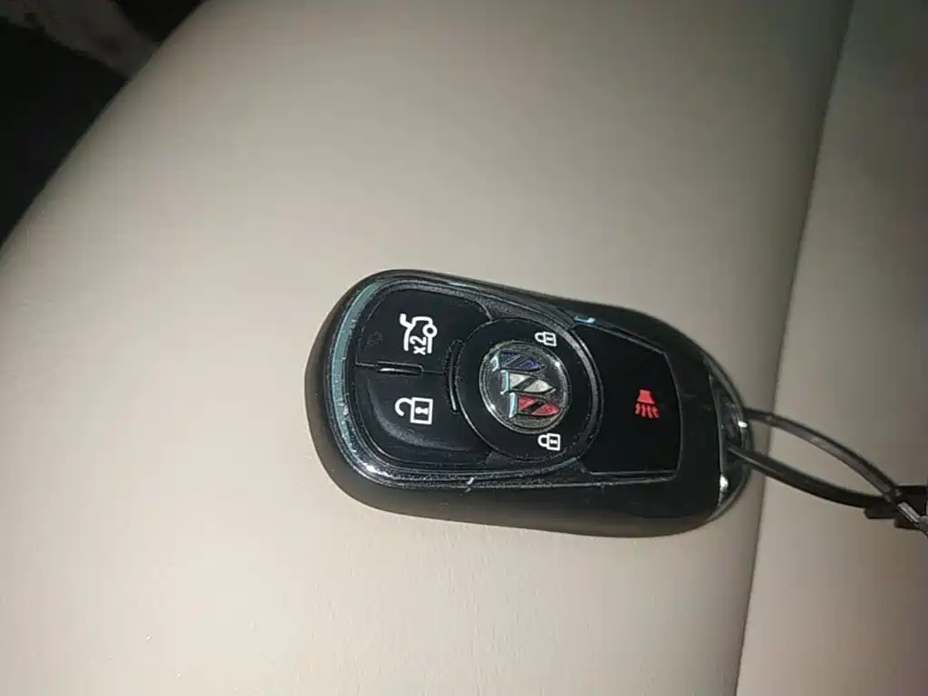 Buick Regal — фото 9