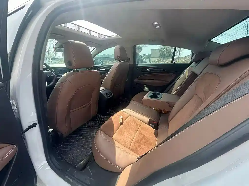 Buick Regal — фото 5