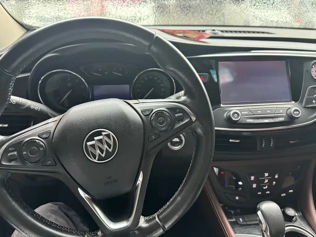 Buick Envision Plus — фото 5