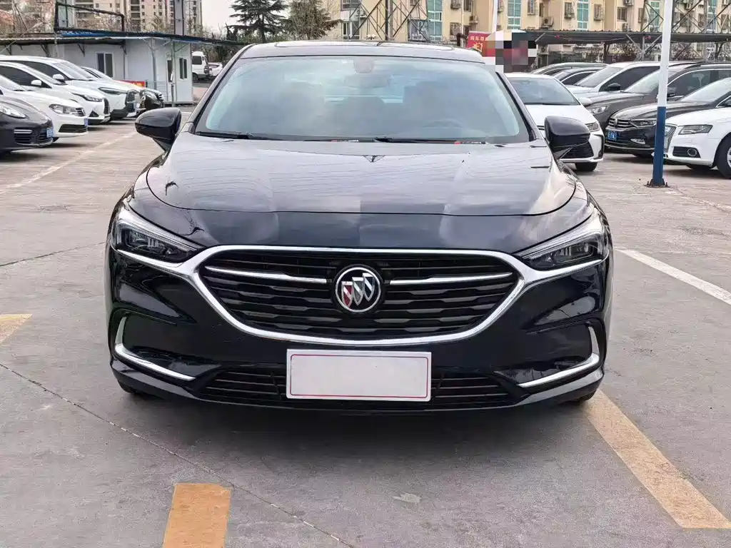 Buick LaCrosse — фото 2