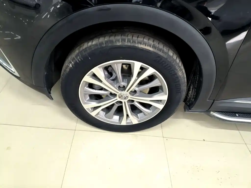 Buick Envision Plus — фото 23