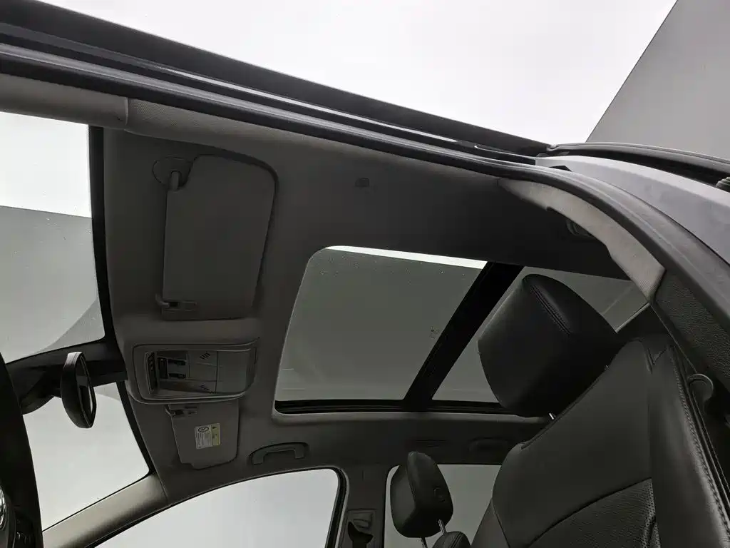 Buick Enclave — фото 14