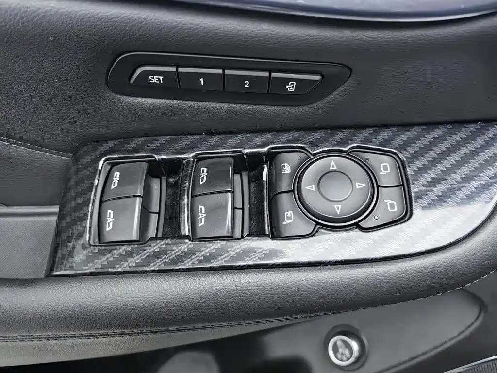 Buick Enclave — фото 9
