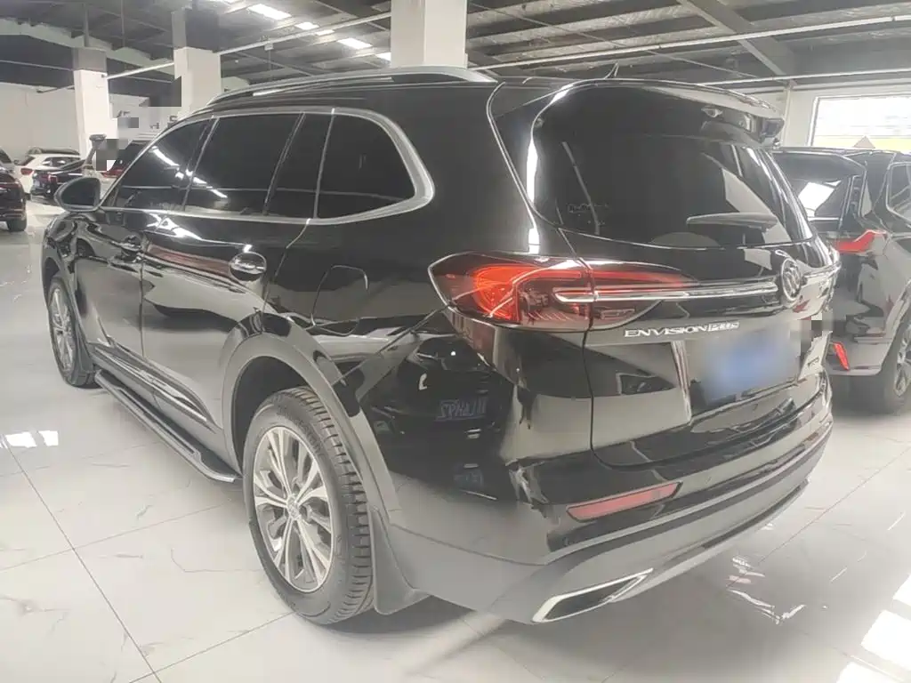 Buick Envision Plus — фото 5