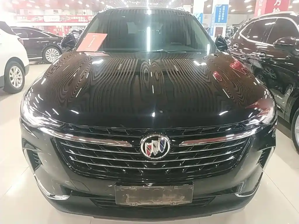 Buick Envision Plus — фото 3