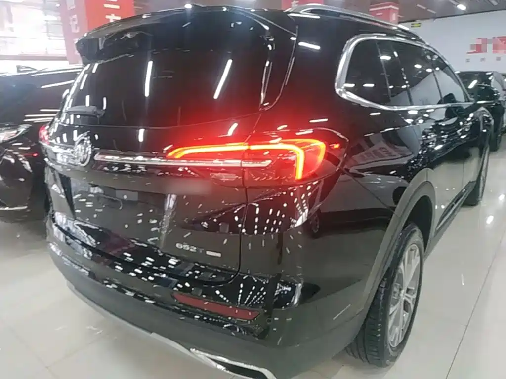 Buick Envision Plus — фото 7