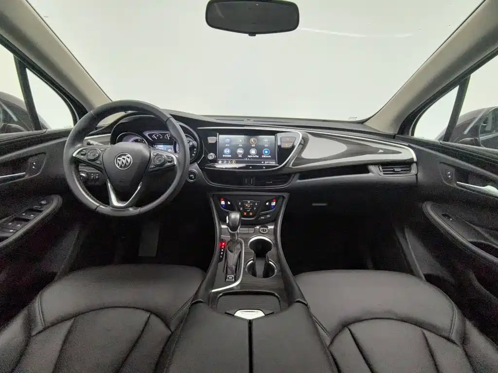Buick Envision Plus — фото 5