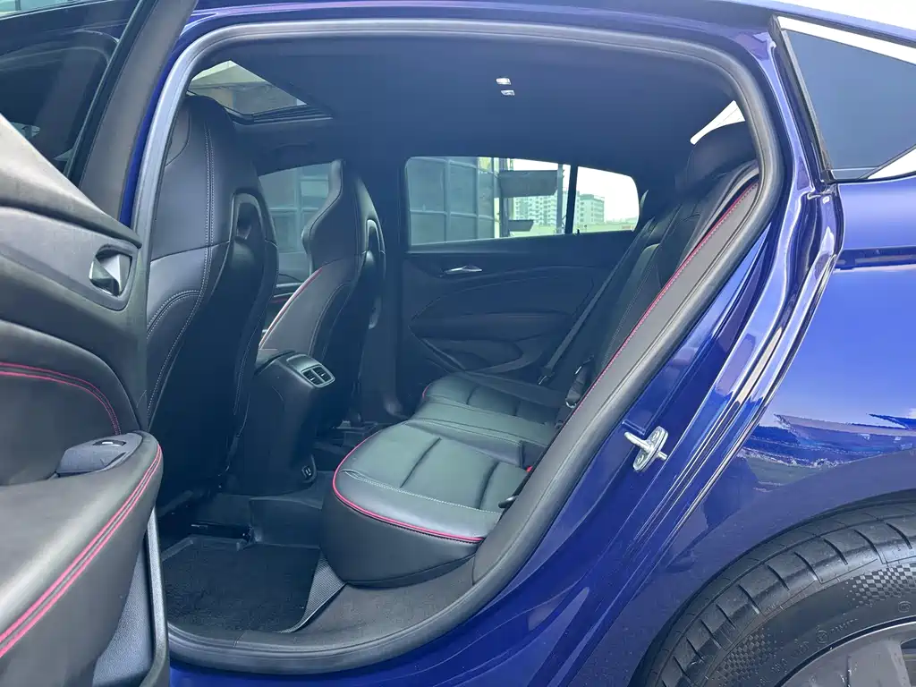 Buick Regal — фото 7