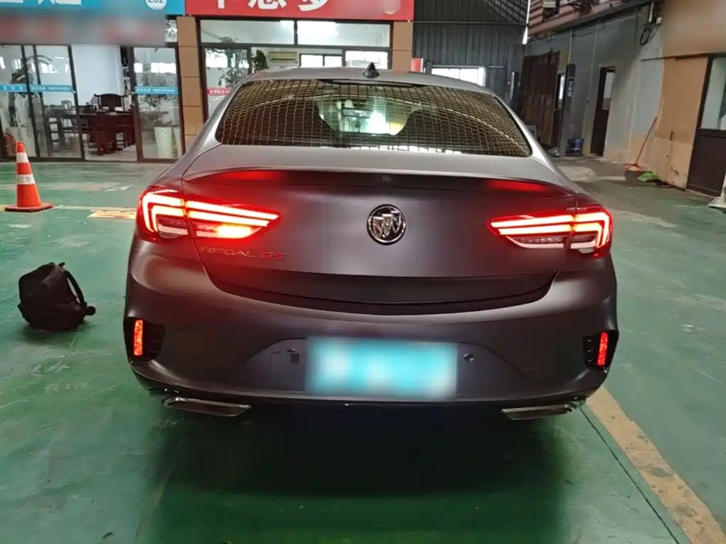 Buick Regal — фото 6