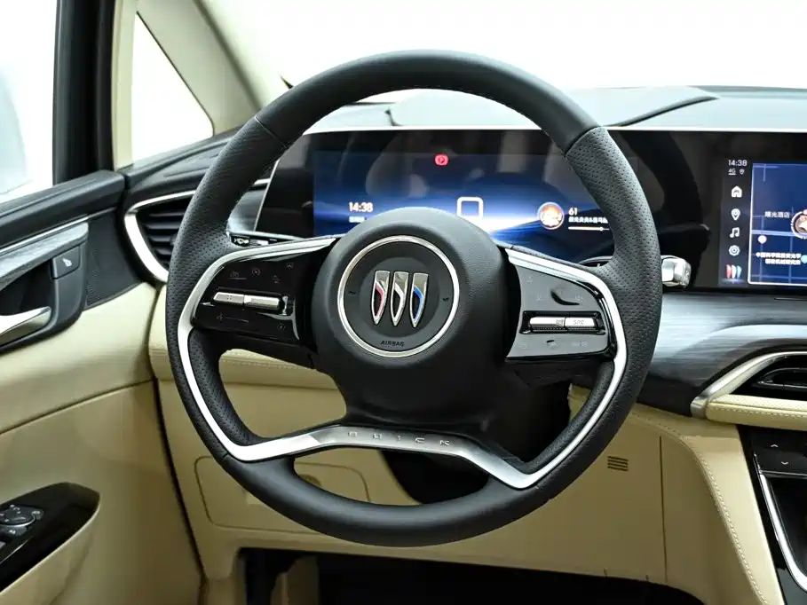 Buick GL8 Hybrid — фото 18